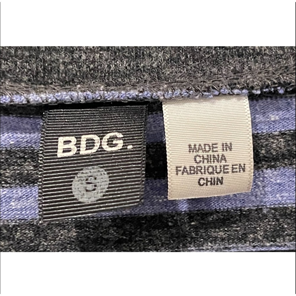 BDG Stripes Blue Grey V-Neck Button Down Cardigan - Picture 2 of 3